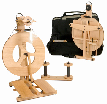 Louet Victoria Spinning Wheel – Beech S-95 – Pre-order only